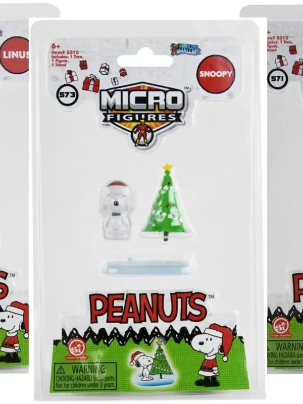 World's Smallest Charlie Brown Christmas Figures