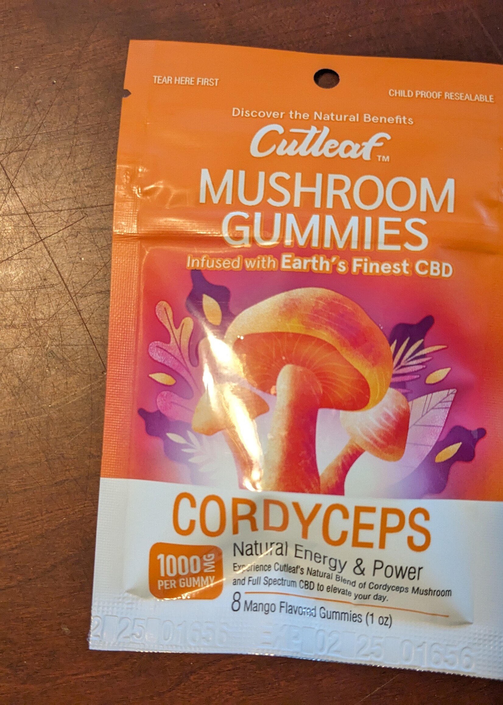 Cutleaf Cutleaf Mushroom CBD Gummies 1000mg 8pk