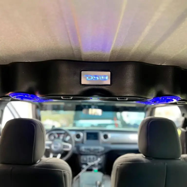 DS18 DS18 JL-SBPK-B/BM -- 18-23 Jeep JL/JLU/JT 4 x 8" black enclosure black speaker complete soundbar audio package