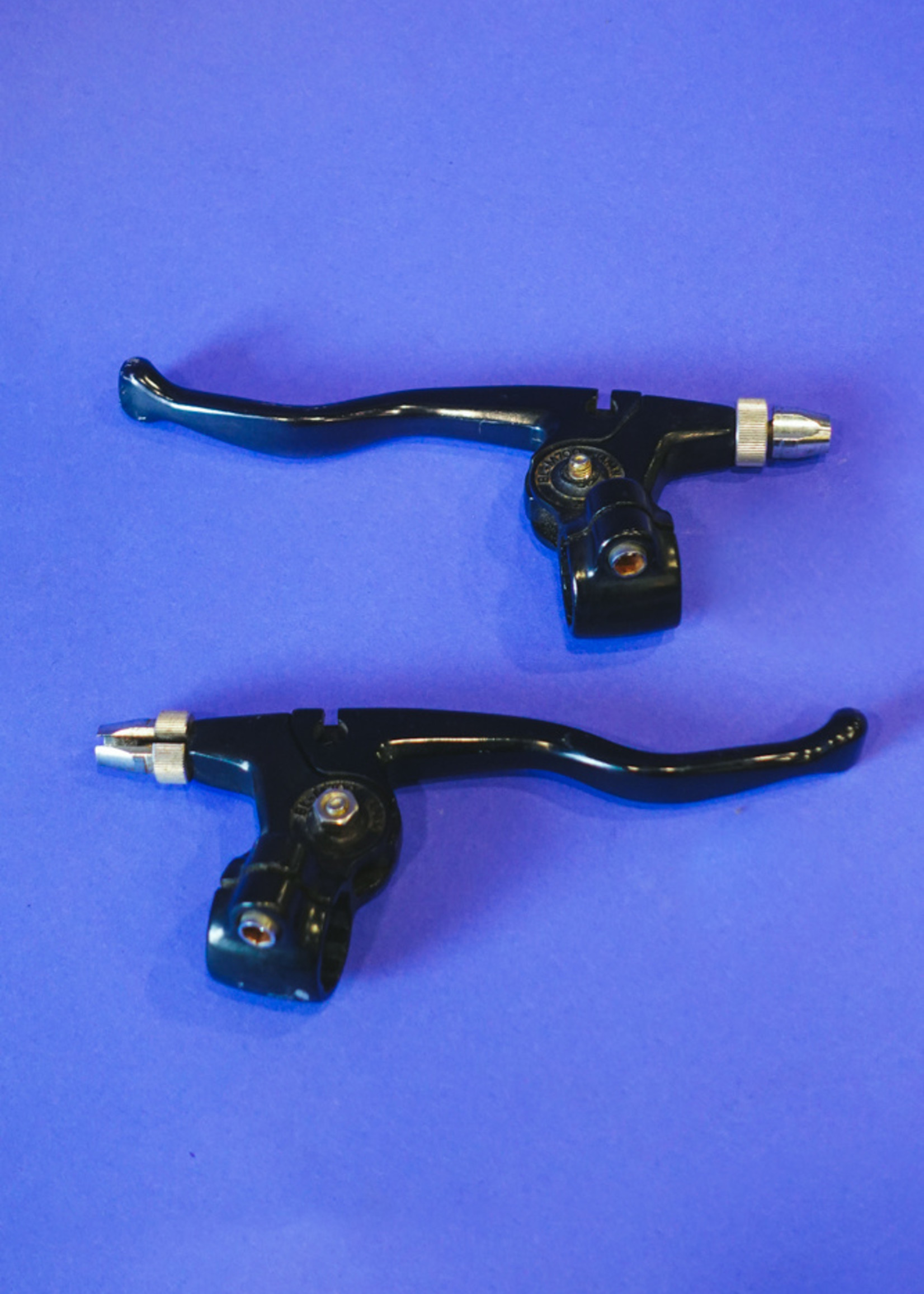 Shimano Deore XT BLM700 Brake Levers Two Bikes