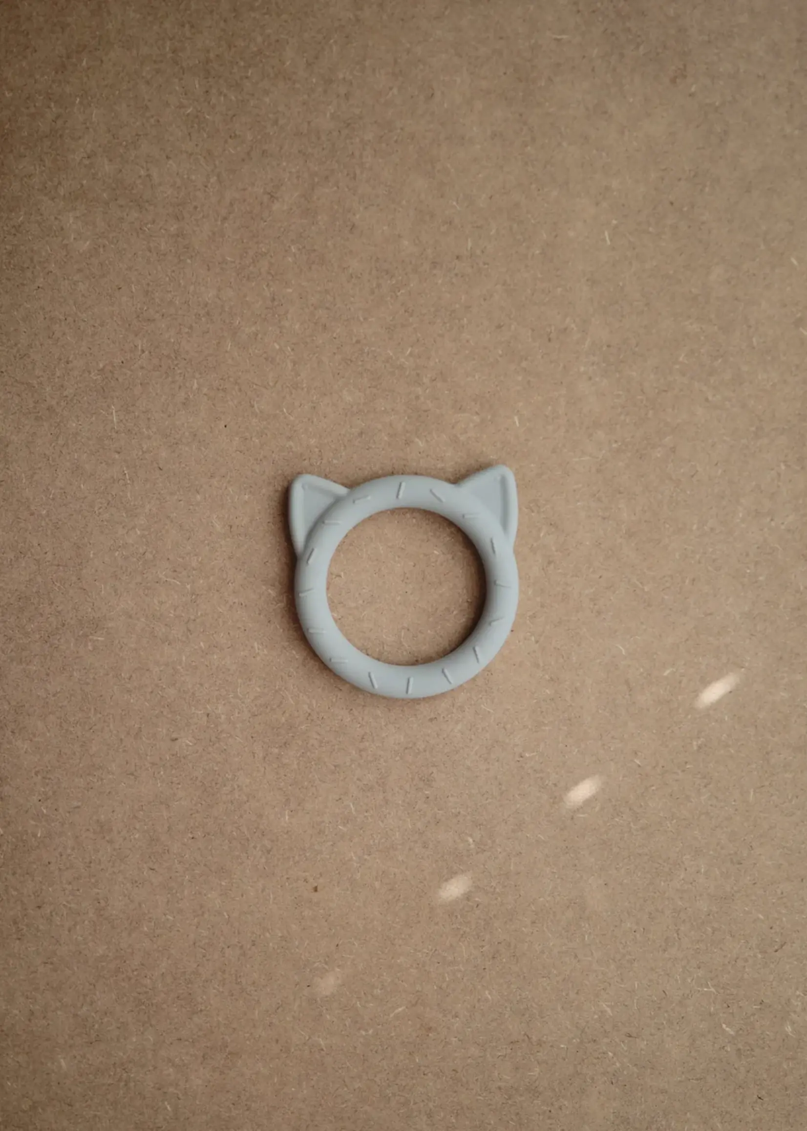 Mushie Cat Teether (Stone)