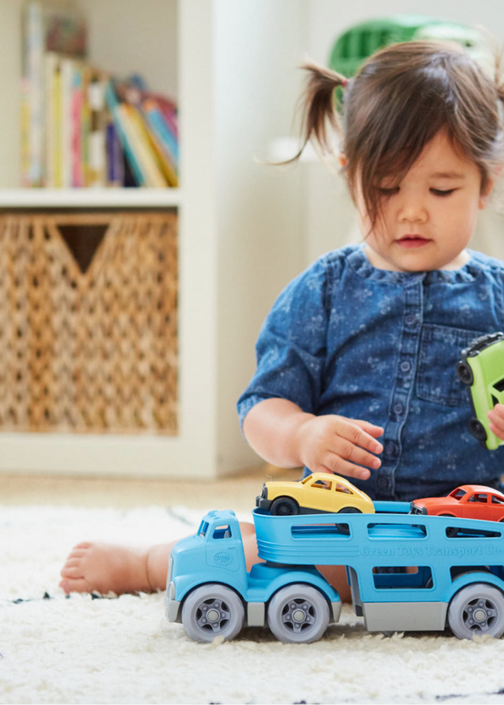 Green Toys Car Carrier w/ 3 Mini Cars