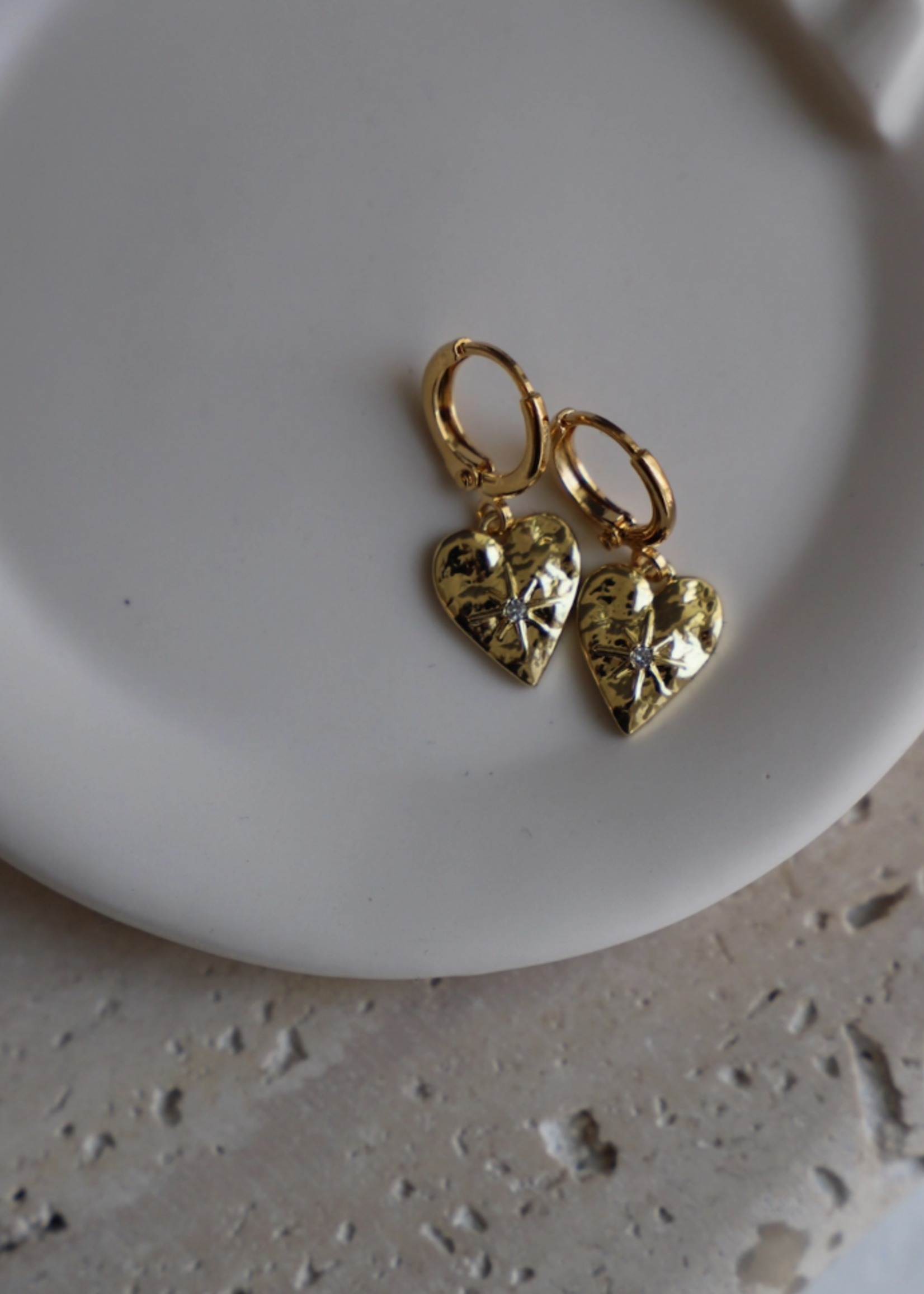 Katie Waltman Starburst Heart Huggies Gold