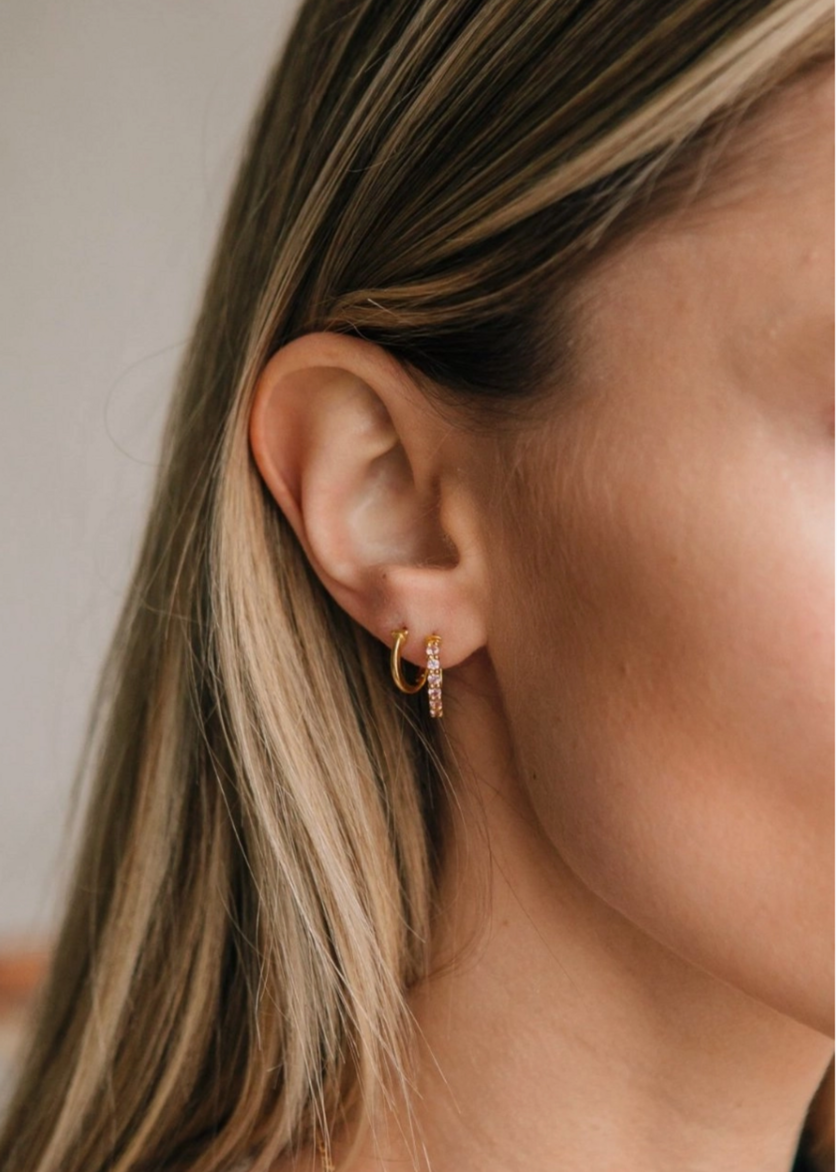 Sierra Winter Jewlery Karma Hoop Earrings - Pink Sapphire