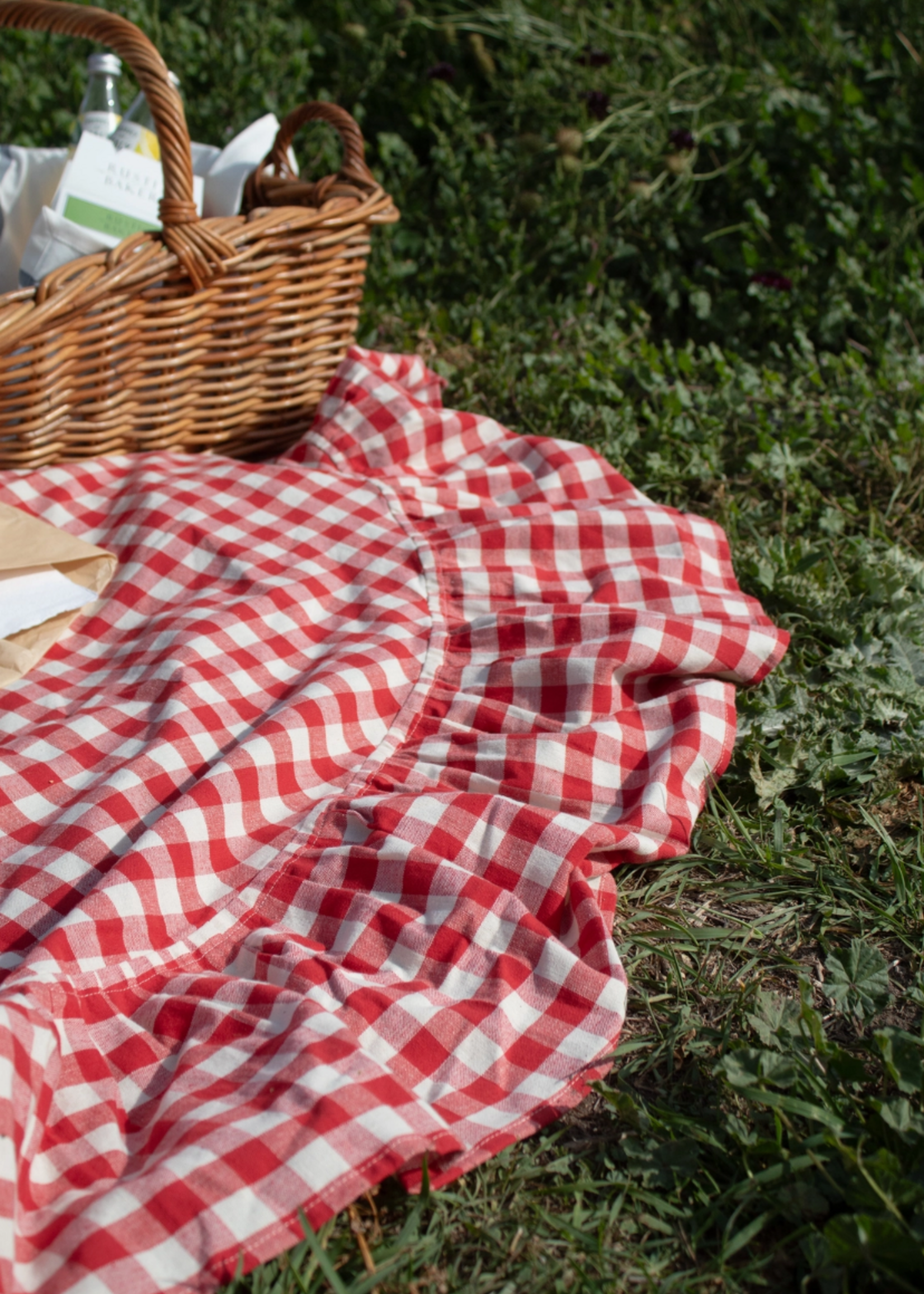 Galley and Fen Ember Ruffled Gingham Tablecloth  70" Round