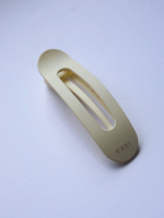 Kaxi Co Oversized Lay Down Claws MATTE CREAM