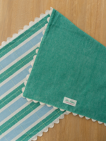 Tarta Gelatina Biscuit Table Runner - Green/Blue