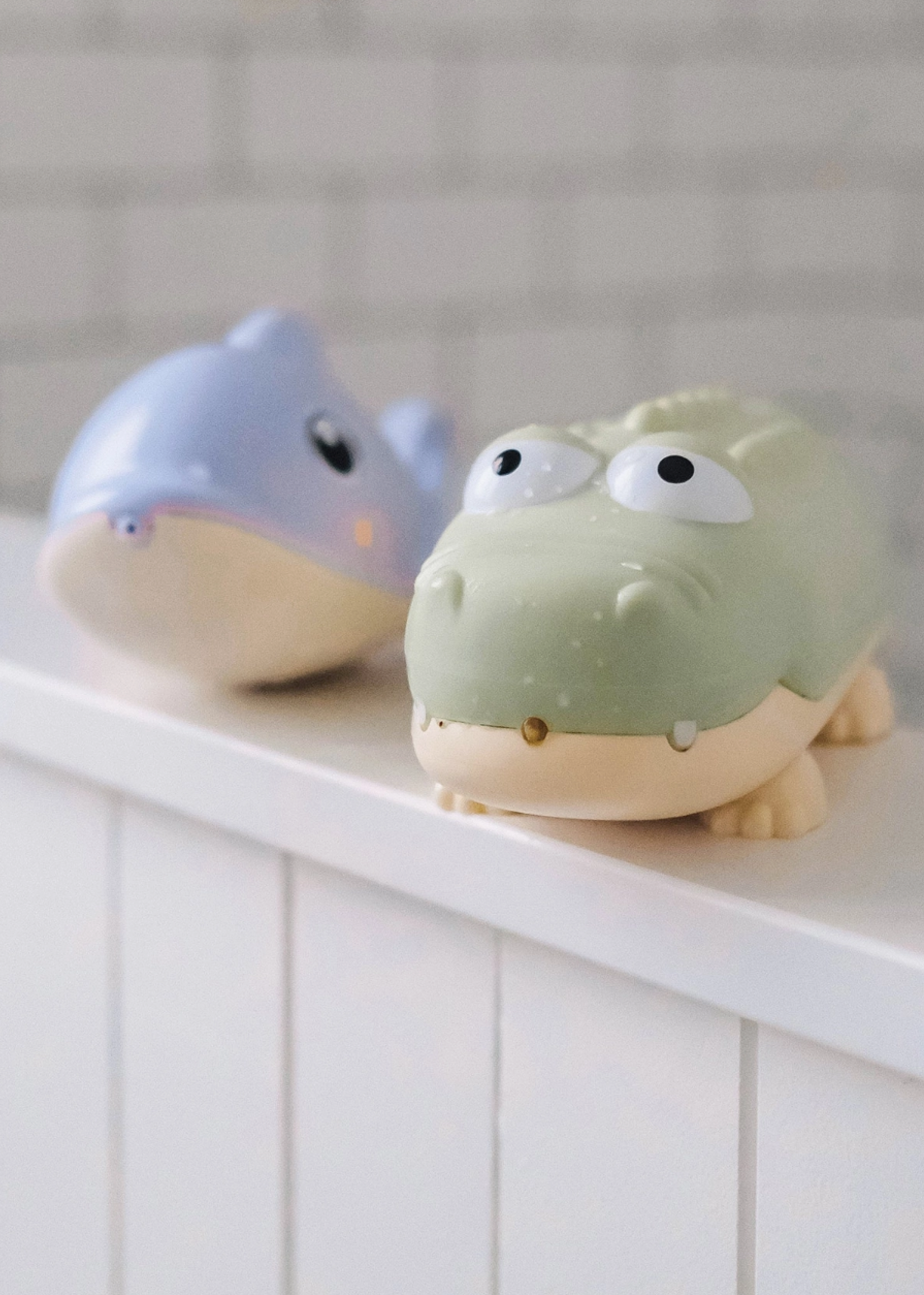 Sunny Life Water Squirters Crocodile Pastel Green