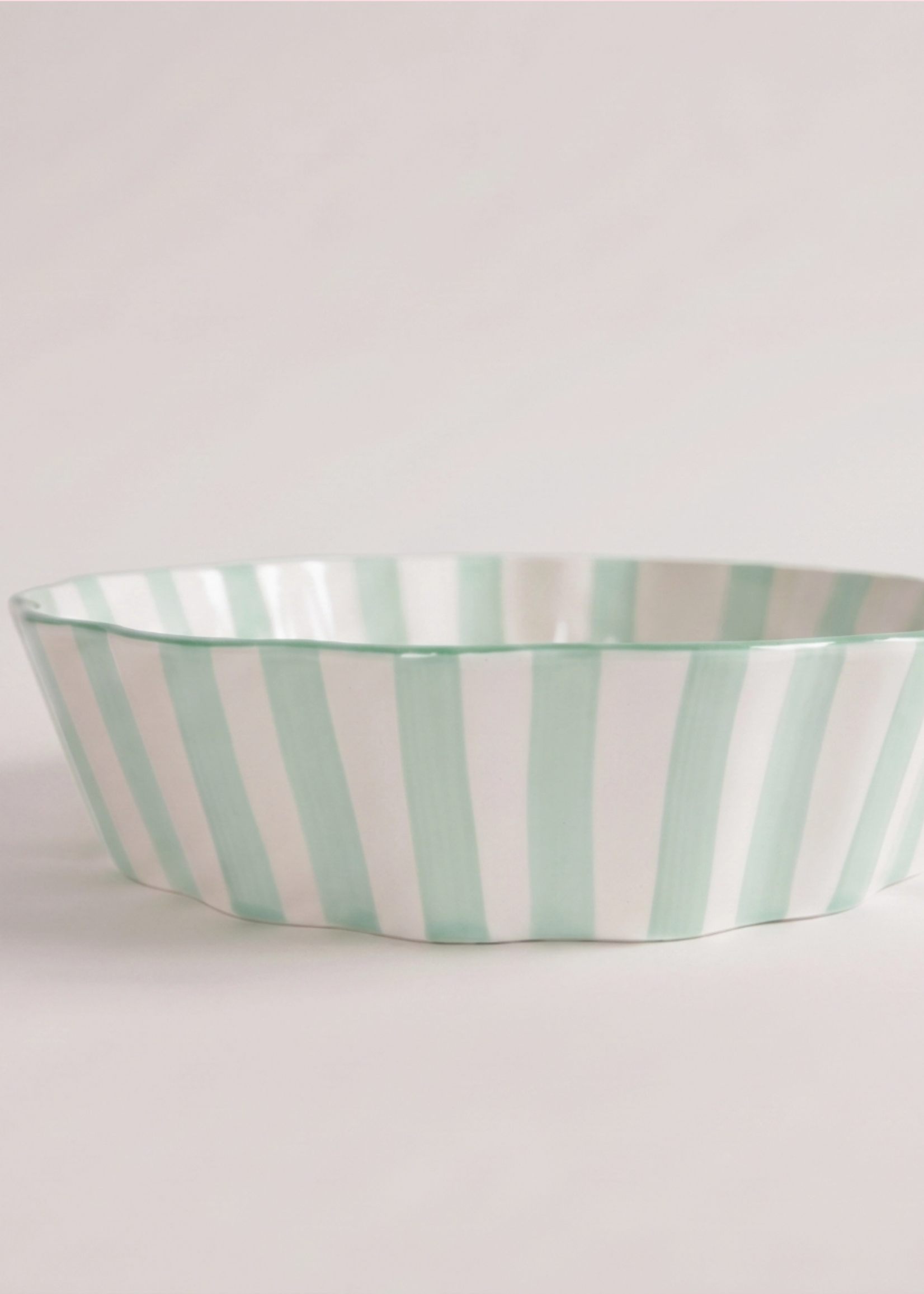 Co. House Designs Kinsey Scallop Pie Plate  GREEN