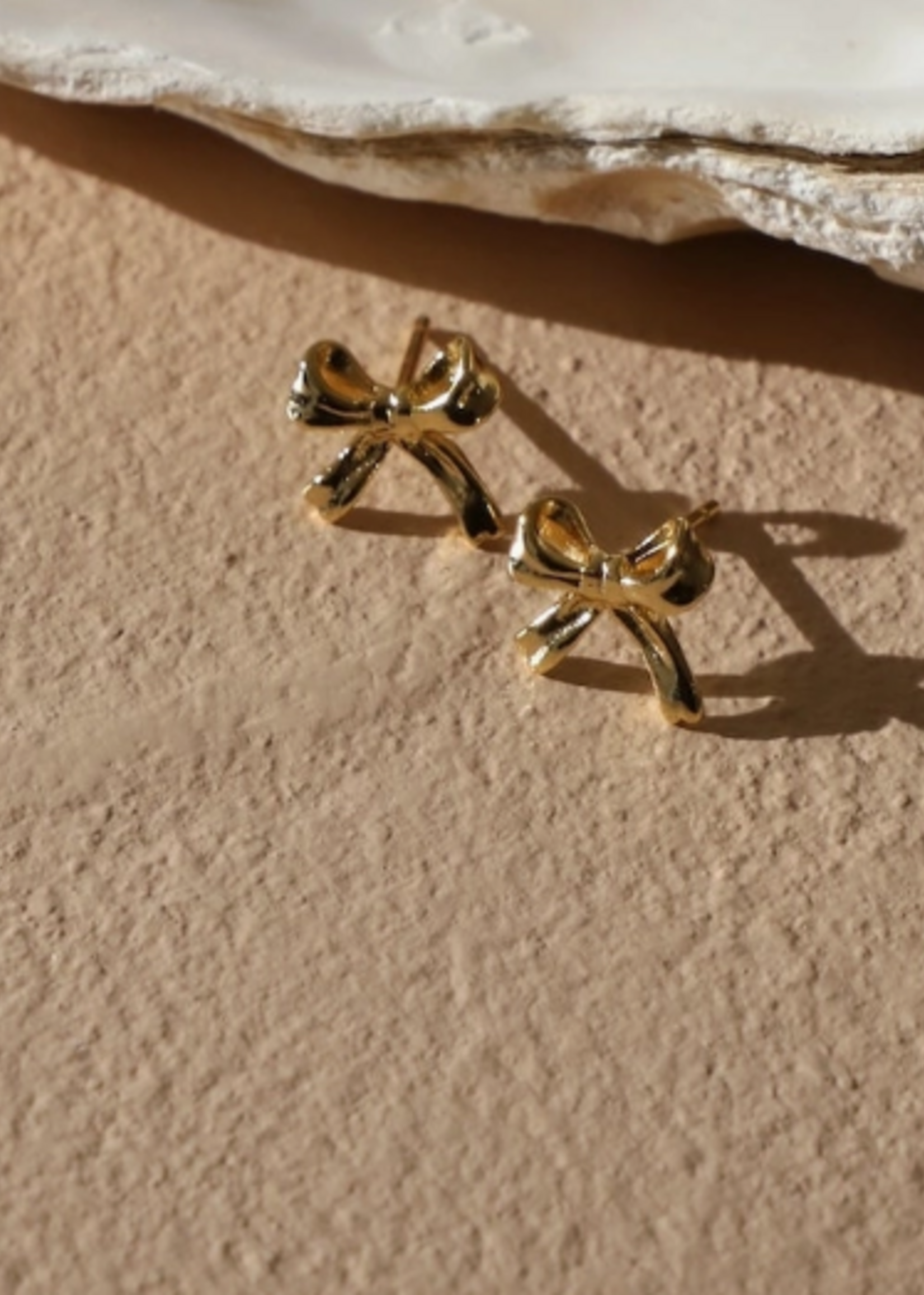 Katie Waltman Petite Bow Studs- Gold