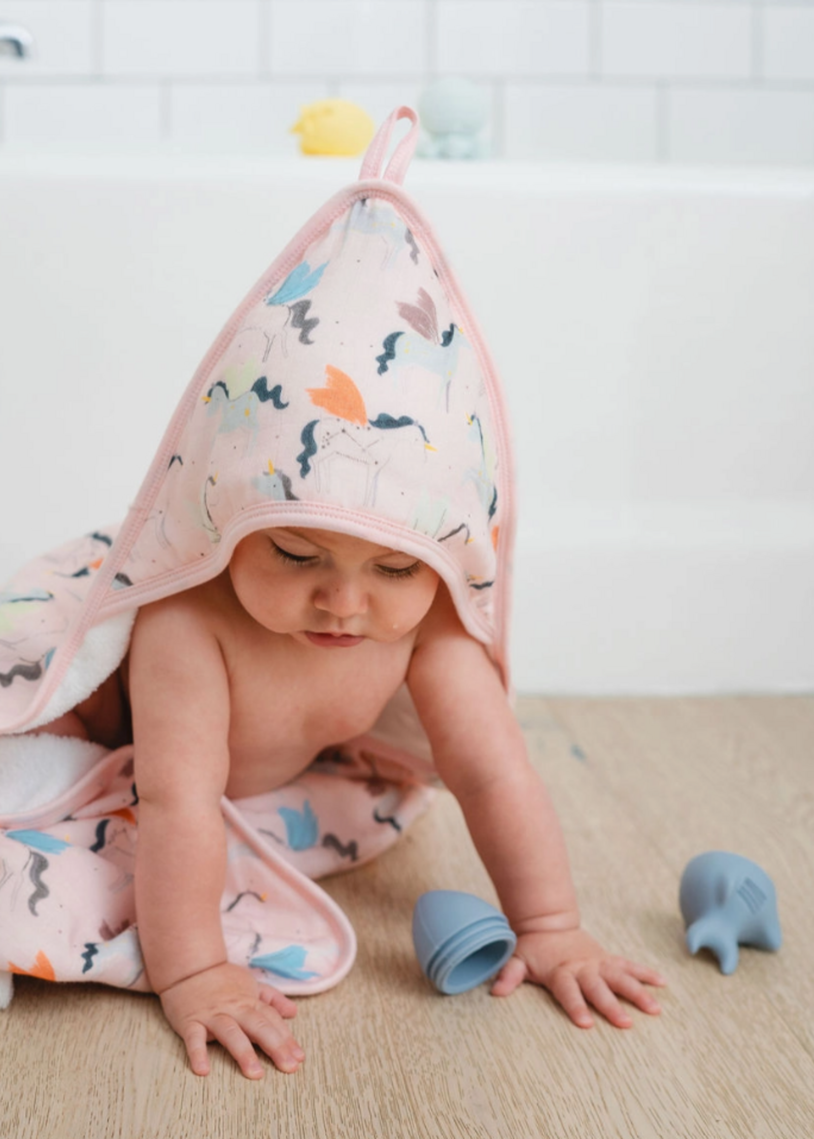Loulou Lollipop Hooded Towel Set-Bears on Bikes