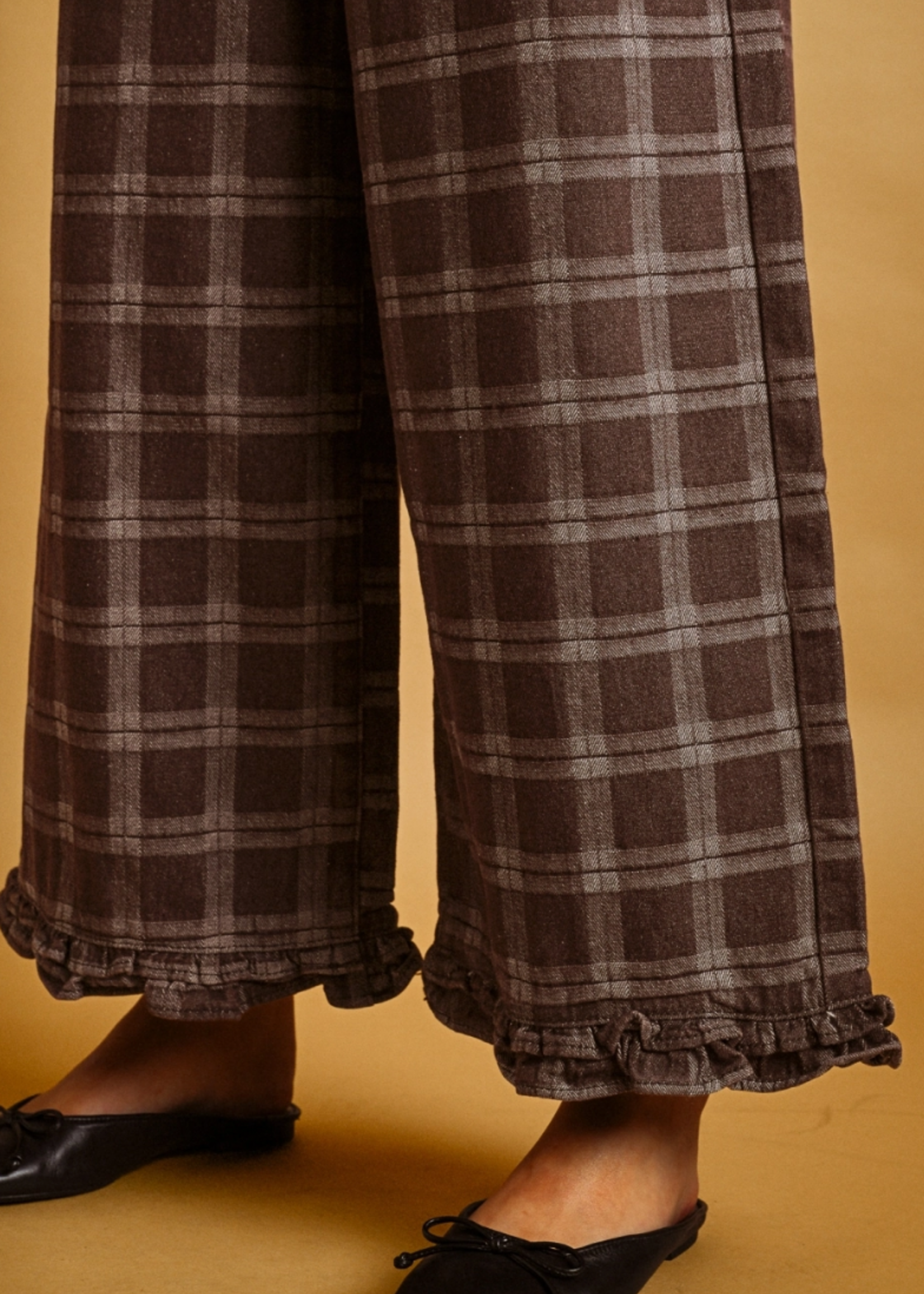 MIOU MUSE Ruffle Detail with Plaid Fabric Pants