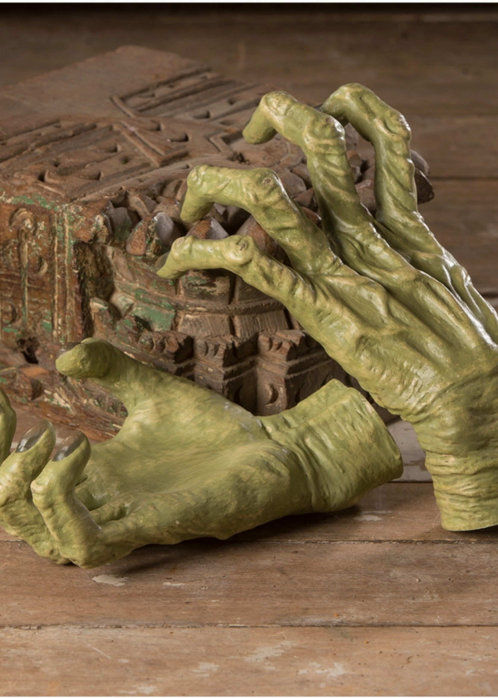 Bethany Lowe Witchy Hands S2