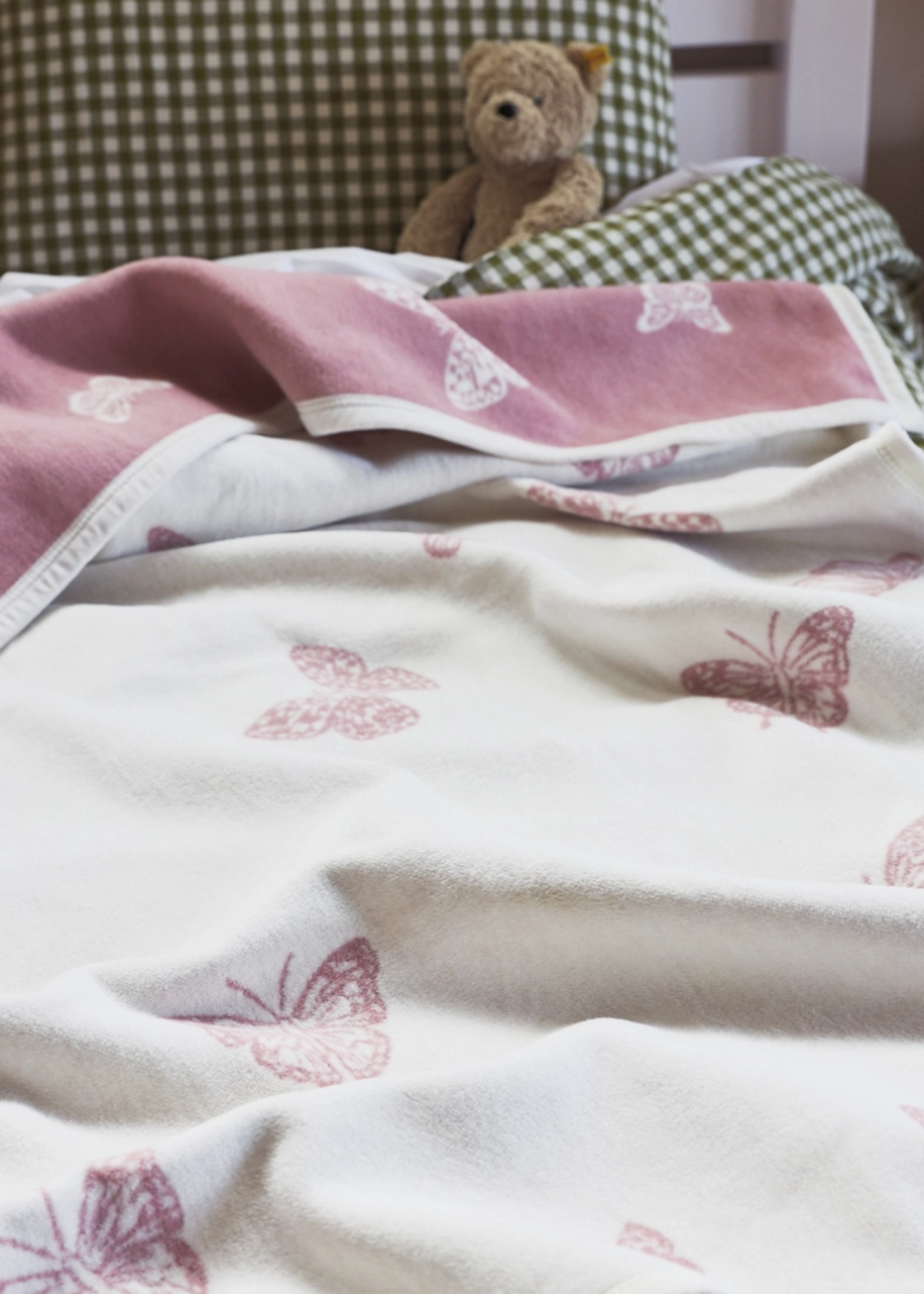 Chappywrap Butterfly Kisses Midi Blanket