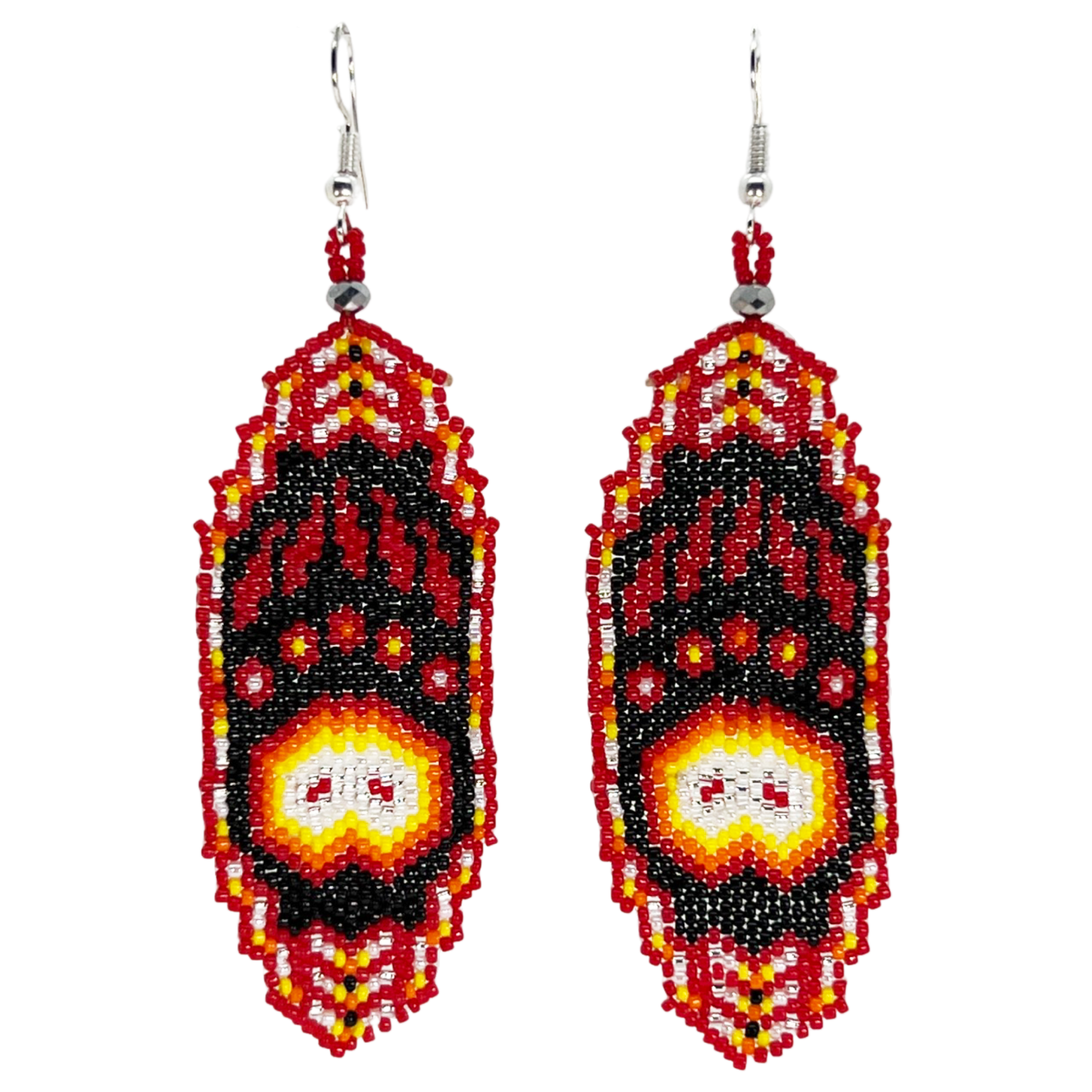 PEYOTE STITCH EARRING - BEARPAW