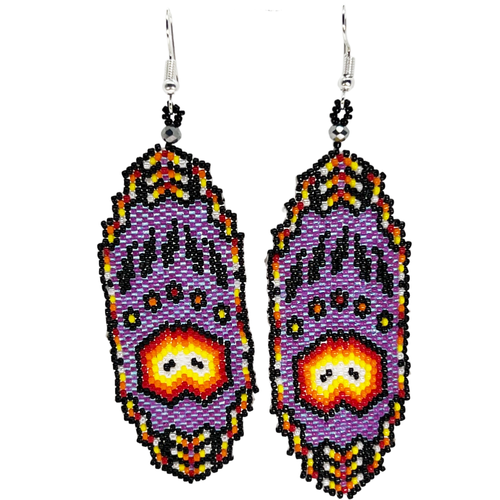 PEYOTE STITCH EARRING - BEARPAW