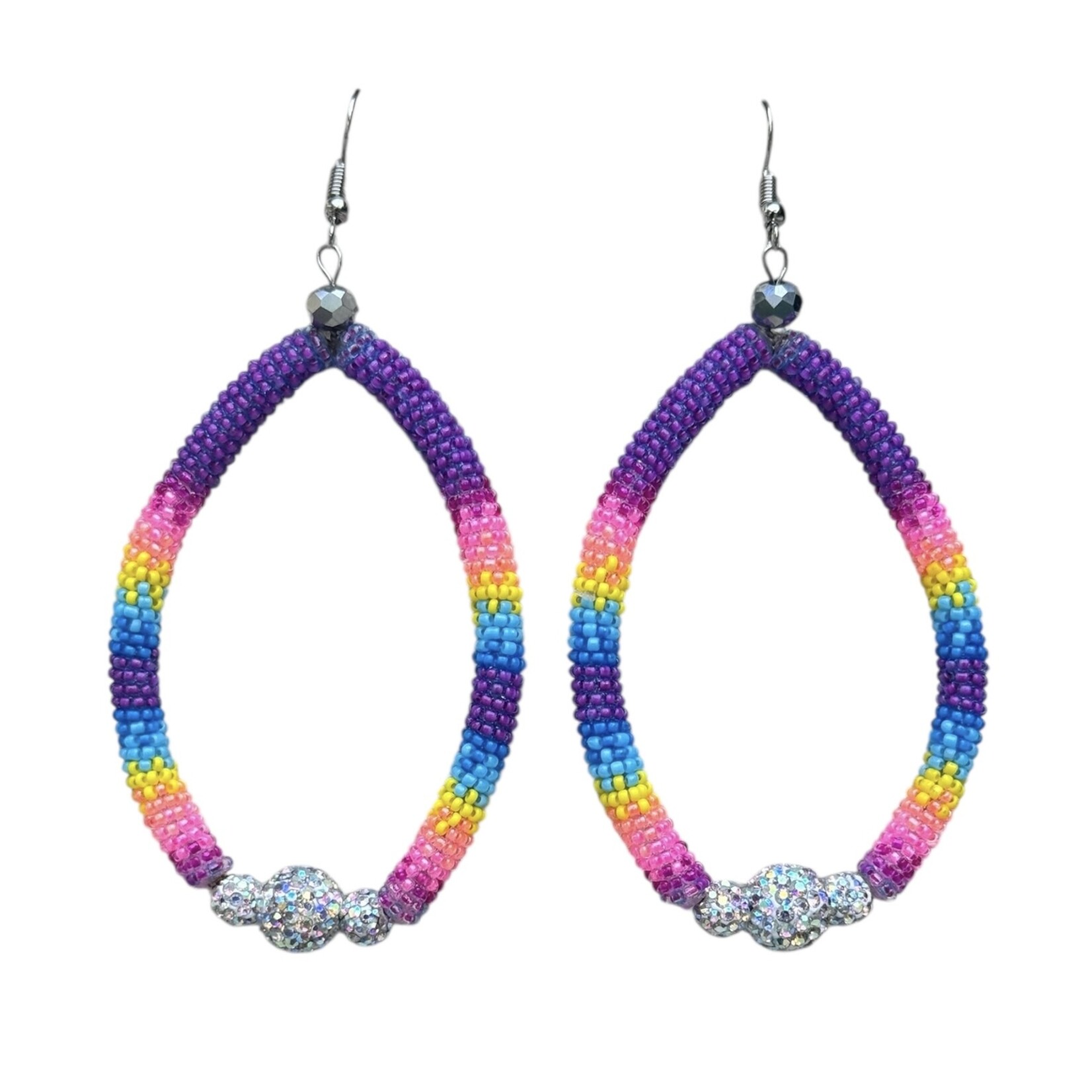 HOOP EARRINGS WITH SEED BEADS AND SHAMBHALLA BEADS