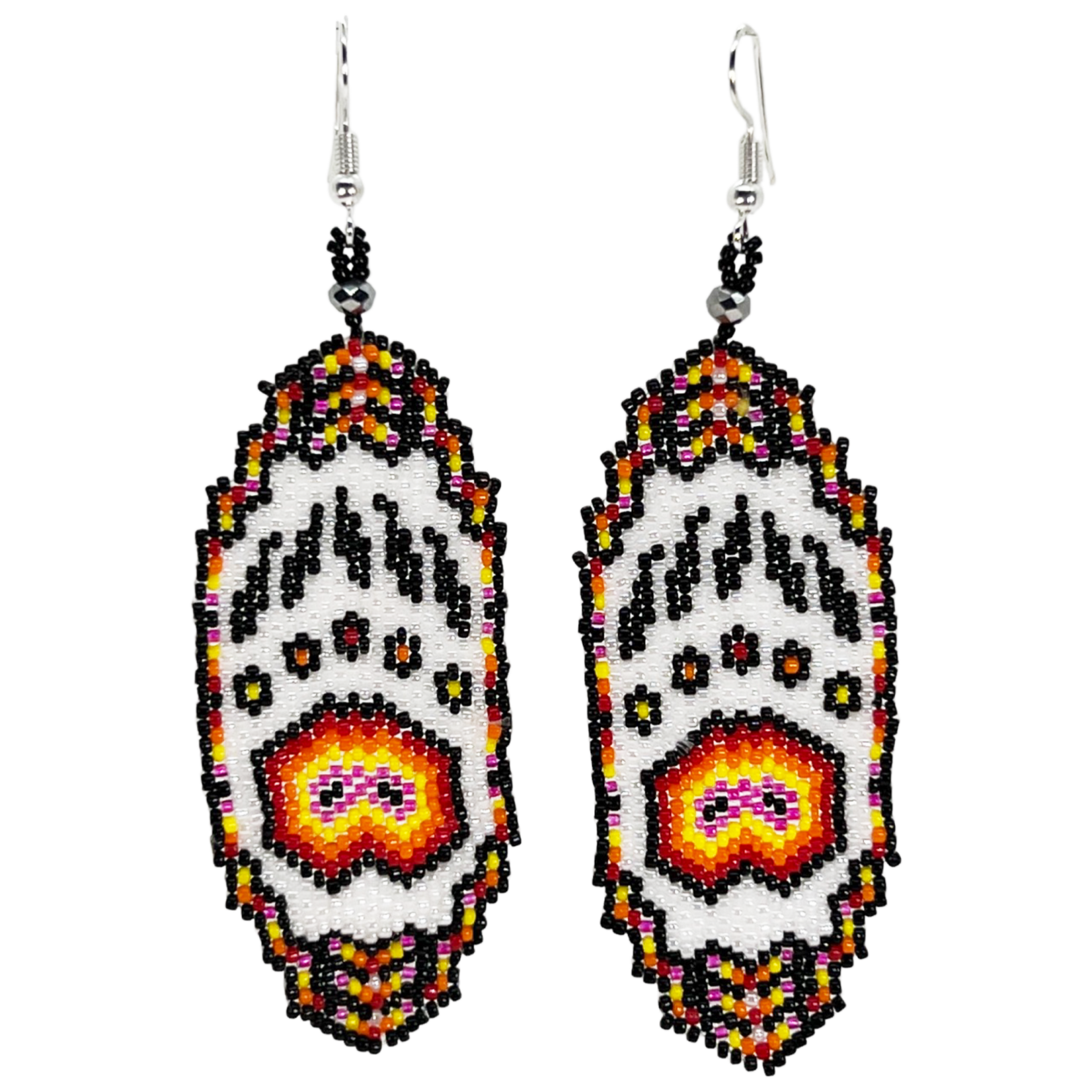 PEYOTE STITCH EARRING - BEARPAW