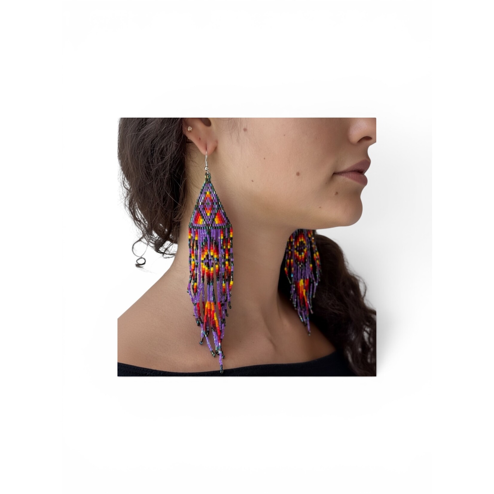 BEADED SHOULDER DUSTER EARRING