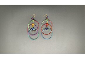 Colorful triple ring wire earrings