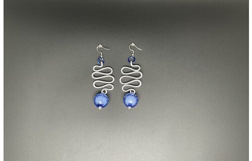 Wire Earrings with blue beads