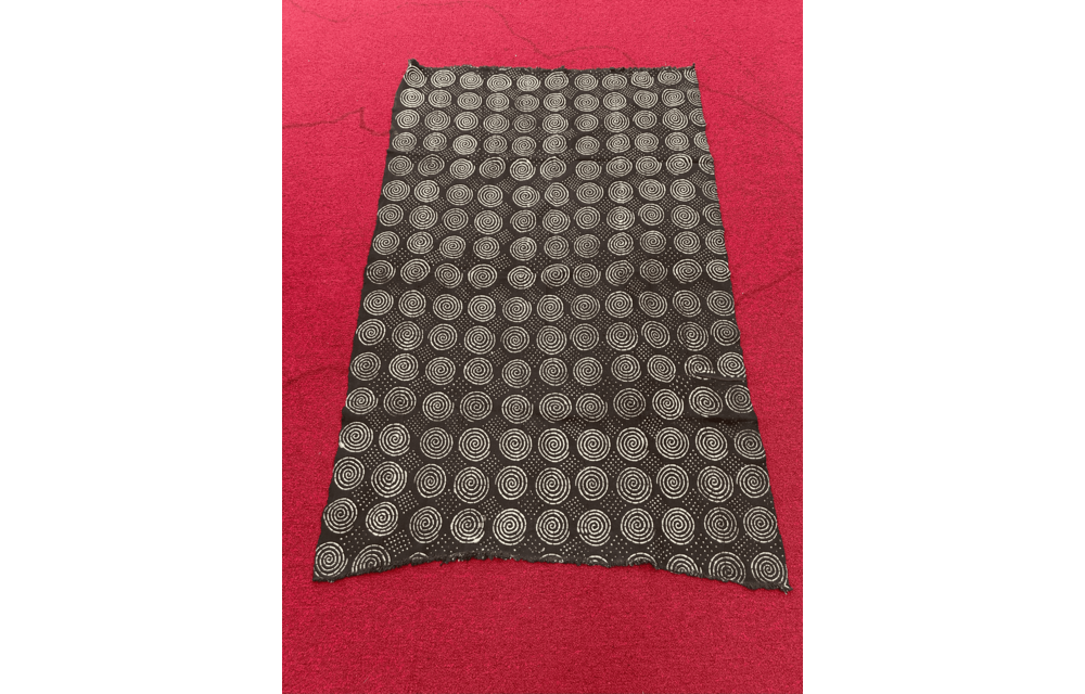 Mudcloth Fabric. Black and White Handmade in Mali 100% Cotton. Sizes vary: 38-45in x 63-68in for clothing and decorating