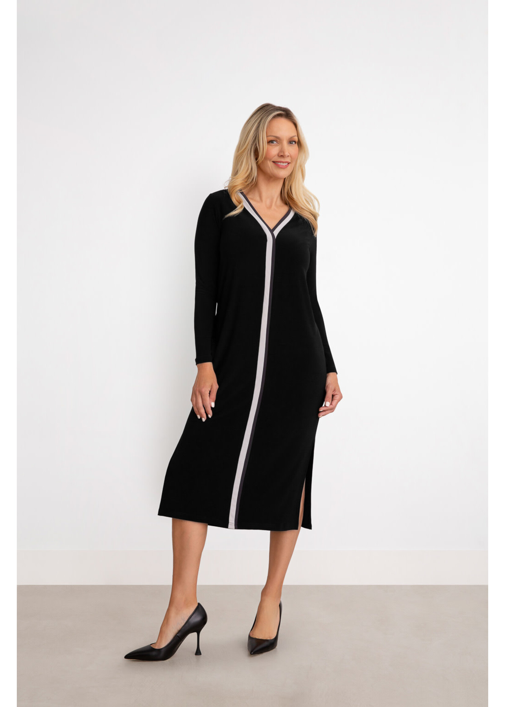 SYMPLI Underline V-Neck Dress