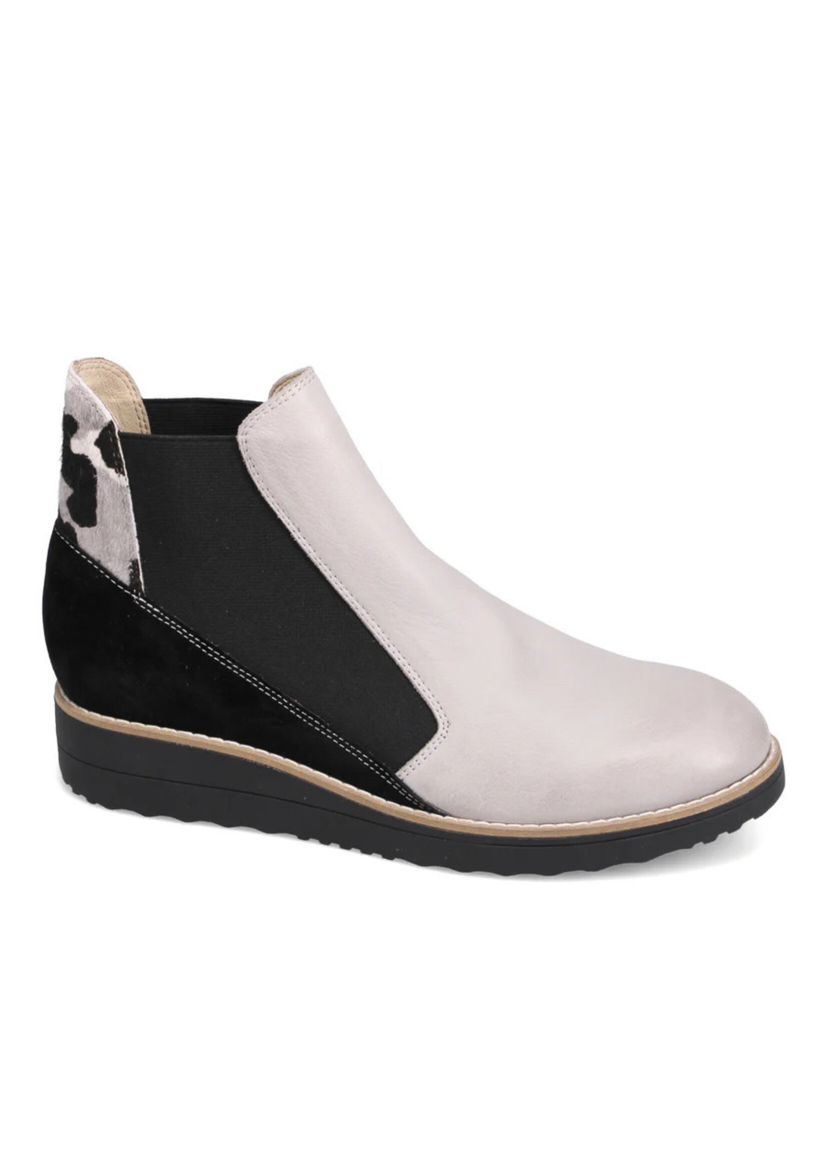 DJANGO & JULIETTE Osiel Chelsea Wedge Boot