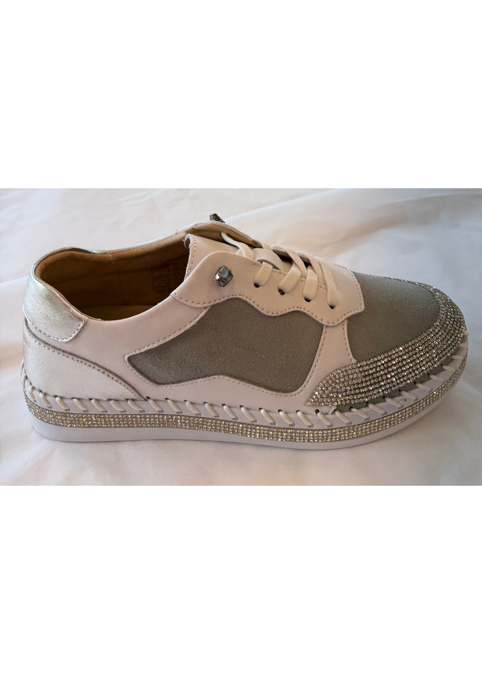 BERNIE MEV Billie Leather Lace Up Runner