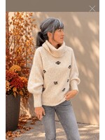 NOEN Alpaca/Poly Cowl  w/Bees 84035