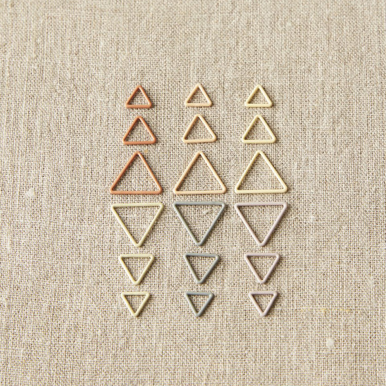 Cocoknits Cocoknits Triangle Stitch Markers (Earth Tones)