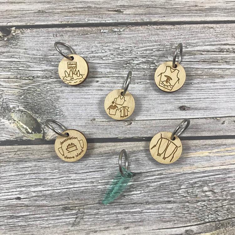 Katrinkles Katrinkles August Stitch Markers