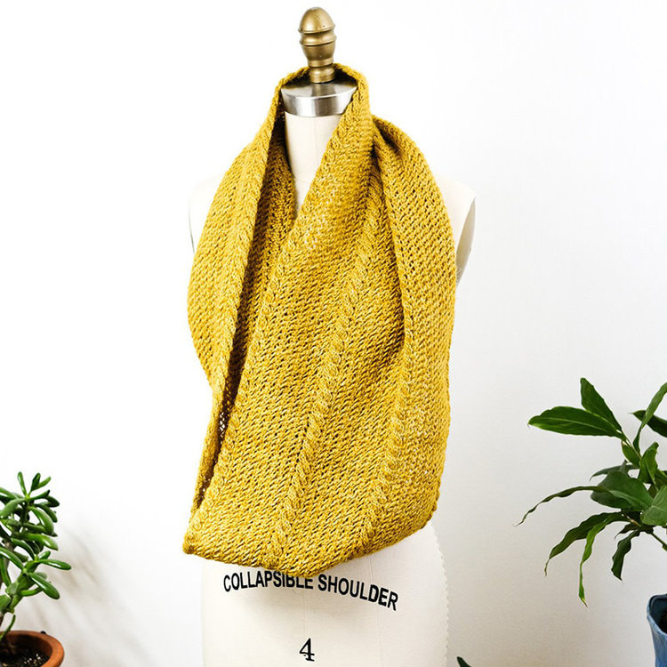 Manos del Uruguay Yonath Cowl