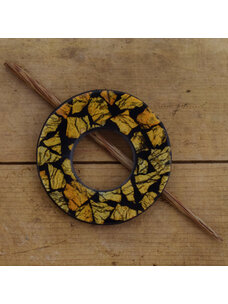 Spice Round Shawl Pin