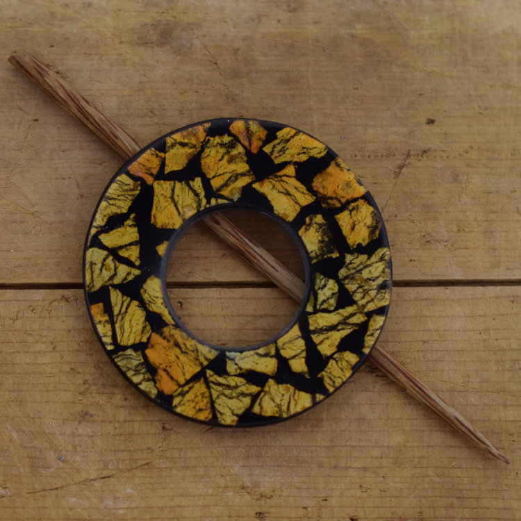 Spice Round Shawl Pin