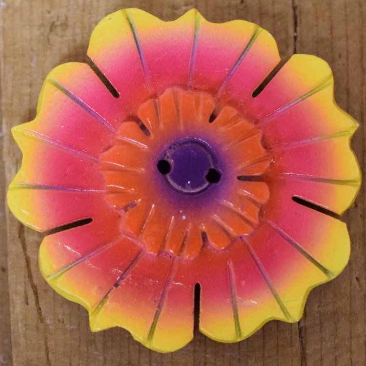 1 1/2" Yellow/Coral Coconut Flower
