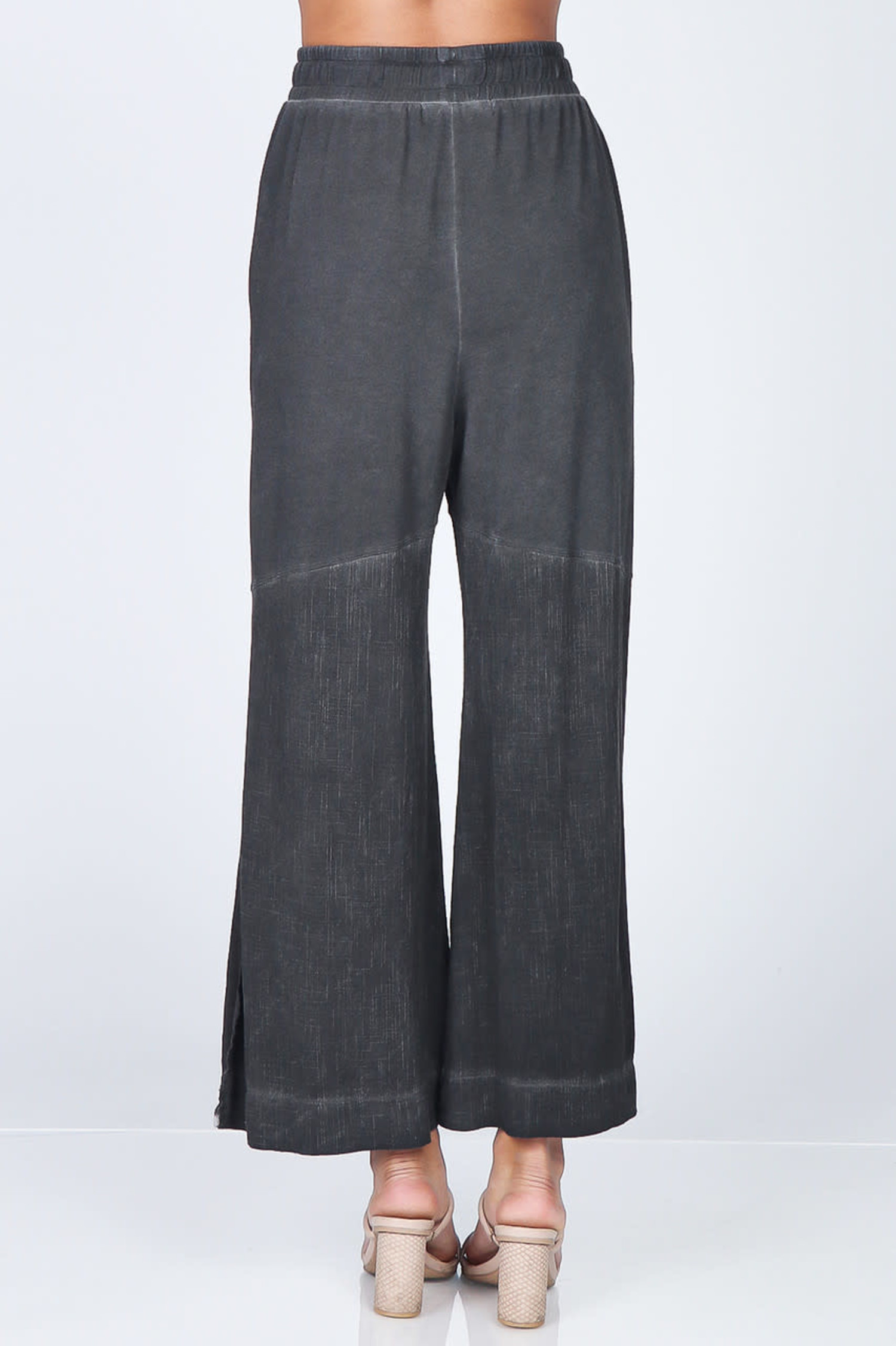 M. Rena Wide Leg Pants (Caviar)