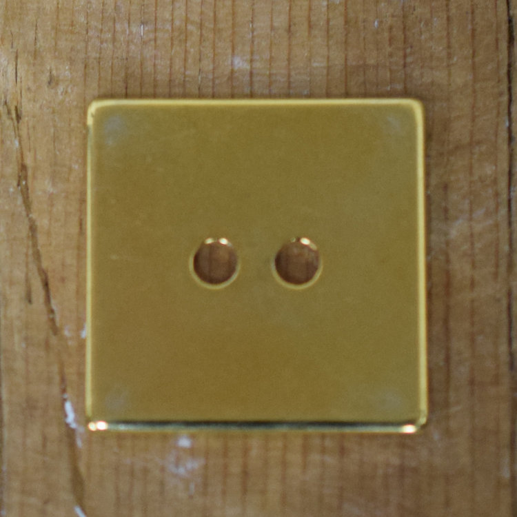 1 1/8" Gold Square #96253