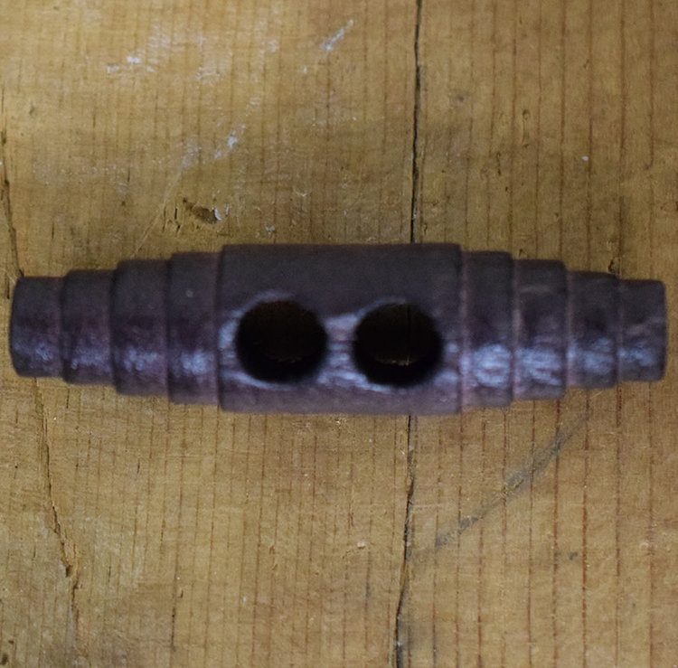 1 3/4" Wood Toggle Rhonda