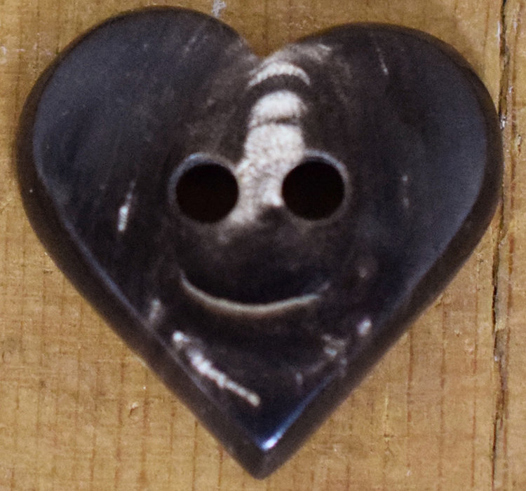 1" Horn Heart #18
