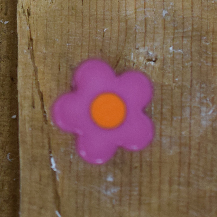 1/2" Fuchisa Flower with Orange Center #E25-2