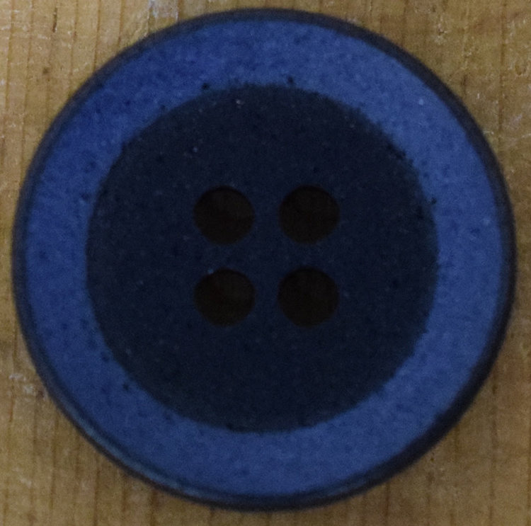 13/16" Black/Blue Round