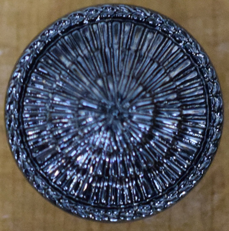 3/4" Iridescent Black Silver Glass