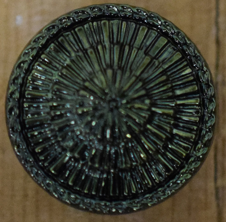 3/4" Iridescent Green Glass