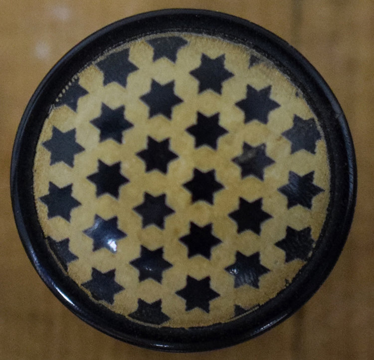 7/8" Black/Brown Stars #EE-3