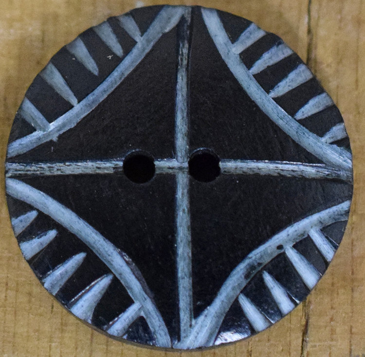 1 1/8" Black Horn #N23