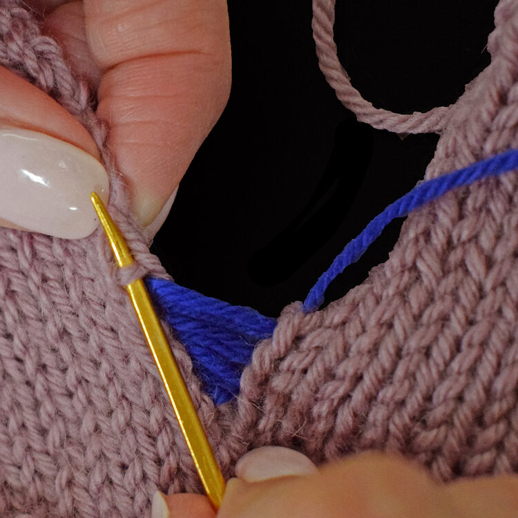 Vertical Seams (Knitting)