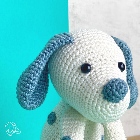 Bobbi the Puppy Crochet Amigurumi Kit