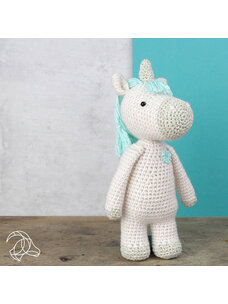 Hardicraft Holly Unicorn DIY Crochet Kit