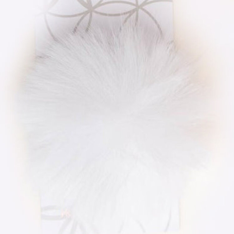 Ikigai Fiber Faux Luxe Pom XL (White)